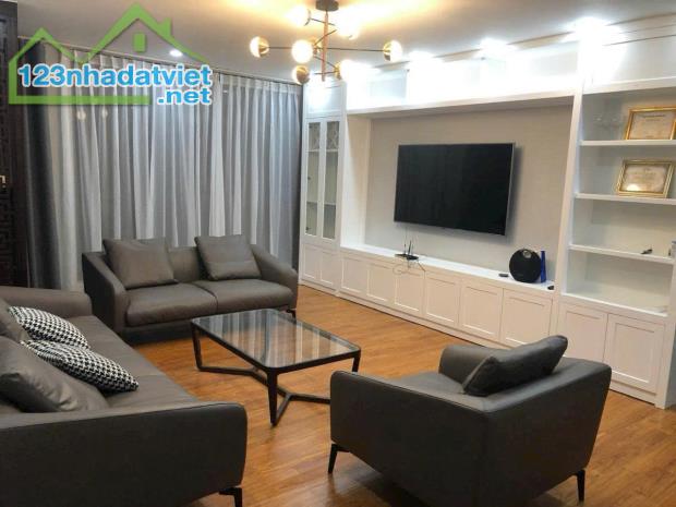 BÁN CĂN HỘ CHUNG CƯ CAO CẤP NGOẠI GIAO ĐOÀN- BẮC TỪ LIÊM - DT: 140M, TẦNG TRUNG, GIÁ 11.5T - 2