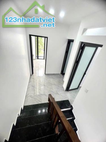 ❌ chú Nam bán gấp căn 1 trệt 2 lầu 62m2 sổ hồng riêng 780tr ở Tân Xuân Hóc Môn - 3