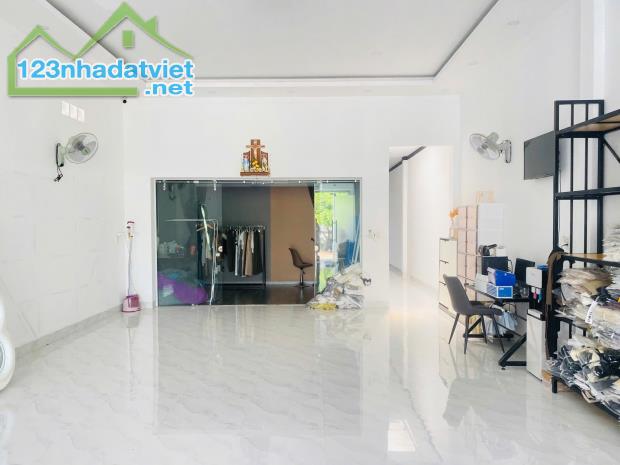 💥Nhà TC 6*25m,Đường A11,gần đg Phạm Ngũ Lão nhiều lô bên trong - 3
