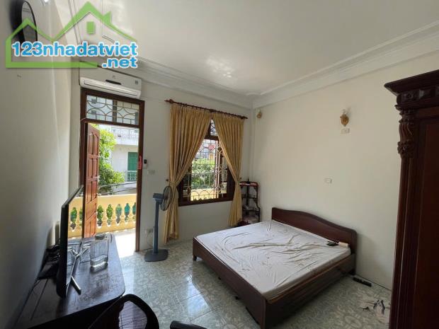 Cho thuê nhà nguyên căn Phố Minh Khai 3 tầng x 60m2, 4 ngủ, KD online kết hợp ở gđ, 15 - 1