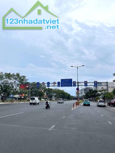 Bán Đất Thổ Cư Đẹp Mặt Tiền Đường 12m 147m2_8*18 Khu Vip Bên Sông Hiệp Bình Chánh Thủ Đức - 1