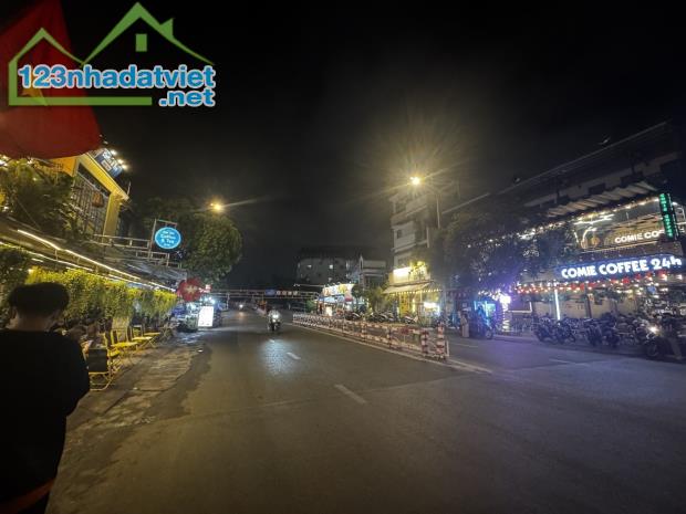 MẶT TIỀN KINH DOANH  SẦM UẤT NGÀY ĐÊM - NGANG KHỦNG 11M NGUYỄN THÁI SƠN, P.5 GÒ VẤP – CHỈ
