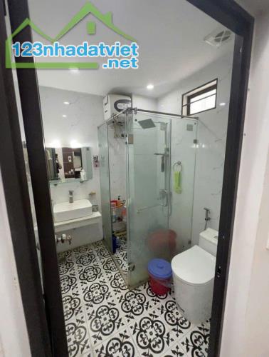 Bán nhà Hoàng Mai, 5T, MT 5,5m, 6,5 tỷ, Lh: 0984417892. - 1