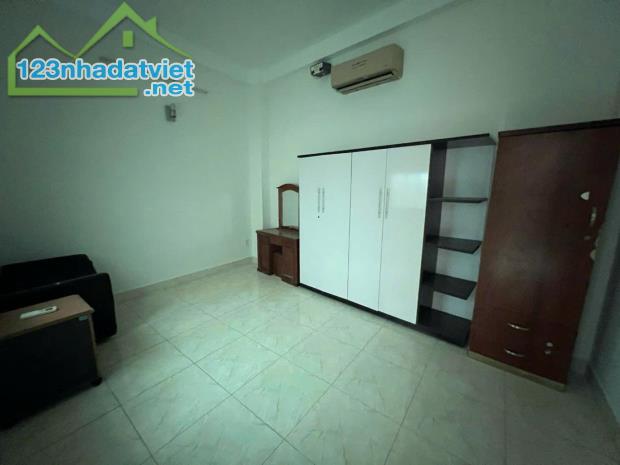Nhà 1 trệt 2 lầu, hẻm xe hơi, Phường Phú Hữu Q9 giá 4,2 tỷ/51m2 - 4