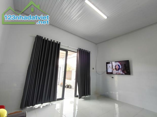 CHỈ 1 TỶ 400 TRIỆU SỞ HỮU NGAY CĂN NHÀ SỔ RIÊNG, GẦN SÂN BAY LIÊN KHƯƠNG  - LÂM ĐỒNG - 3