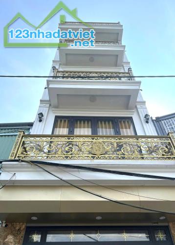 📕BÁN NHÀ PHỐ HOÀNG QUỐC VIỆT CẦU GIẤY 58M2, 5 TẦNG MT 4.5 M, ĐƯỜNG Ô TÔ 10M, 2 MẶT THOÁNG
