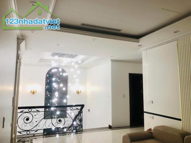 BÁN BIỆT THỰ KĐT - MỸ ĐÌNH - HÀ NỘI - 200M2 - SỔ ĐỎ - 3