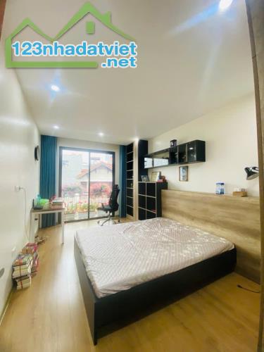 Nhà 5 tầng thang máy phố Võ Chí Công, Tây Hồ, ô tô qua nhà, 42m, mặt tiền gần 5m, 11 tỷ - 3