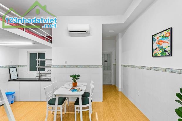 CHO THUÊ CĂN HỘ DỊCH VỤ 2PN - 2WC- 50M2 - PHAN VĂN HÂN P17