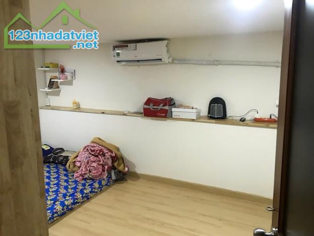 Bán Chung cư 1 Bàu Cát 6 , Phường 14 Tân Bình,38/60m2( 6 X10) 1.75 tỷ - 2