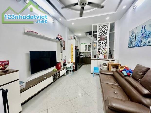 NHÀ DÂN XÂY-34M-5 TẦNG-3NGU-ĐỦ CÔNG NĂNG-GIÁ SIÊU MỀM-MỸ ĐÌNH-TỪ LIÊM-6,2 TỶ - 1