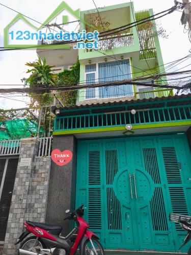 NHÀ ĐẸP 3 TẦNG-4.2Mx24M-20M RA MẶT TIỀN NGAY CHỢ PHẠM VĂN BẠCH
