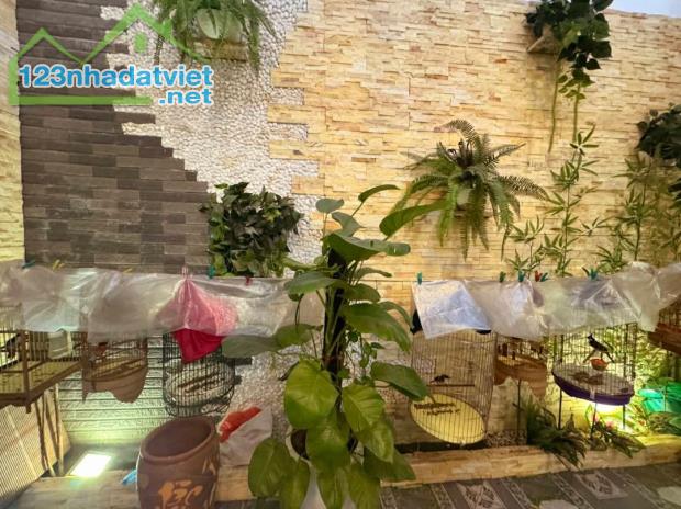 PHÂN LÔ QUÂN ĐỘI - BA ĐÌNH - Ô TÔ - NỘI THẤT GỖ SỊN - 66M - 4 TẦNG - GIÁ TỐT- - 1