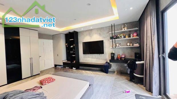 Bán nhà đẹp Ngọc Thuỵ- Lô góc- oto tránh- kinh doanh-thang máy -60m- mặt tiền rộng-nhỉnh - 1