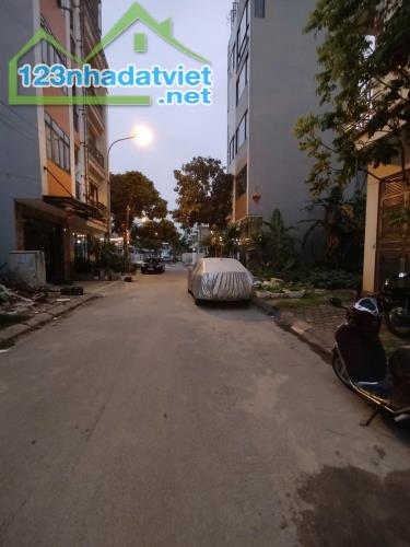 GIẢM 1 TỶ BÁN NHÀ 4 TÂNG, PHÂN LÔ VỈA HÈ, KHU DỊCH VỤ YÊN LỘ, ĐÔ NGHĨA, HÀ ĐÔNG_50M_12,3TỶ - 4