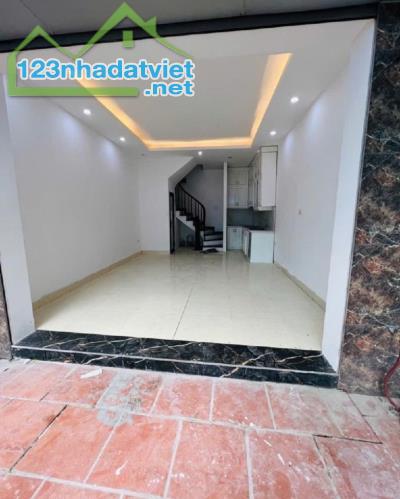 Bán Nhà 5 Tầng Đẹp Lung Linh, Trung Tâm Trâu Quỳ – Giá Chỉ 4,8 Tỷ! - 1