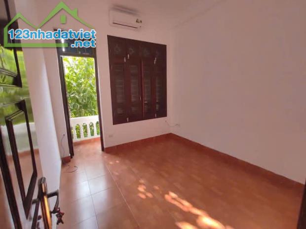 Cho thuê nhà mặt phố  Nguyễn Bá Khoản - Yên Hòa Cầu Giấy 45m x 4T giá 25tr, ở và KD - 1