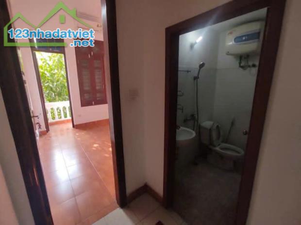 Cho thuê nhà mặt phố  Nguyễn Bá Khoản - Yên Hòa Cầu Giấy 45m x 4T giá 25tr, ở và KD - 2