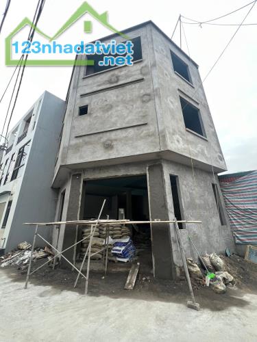 Bán Nhà 3 Tầng Ô Góc Ngõ 33 Cao Xanh. DT:54m2 Oto Đỗ Cửa ! - 4