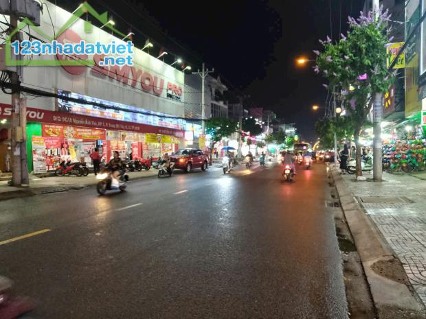 ĐỪNG BỎ LỠ HÀNG HIẾM MẶT TIỀN NGUYỄN ẢNH THỦ – C4 MBKD – GIÁ SIÊU HỜI