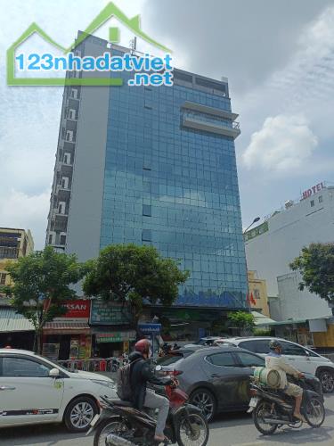 CHO THUÊ MẶT BẰNG SIÊU ĐẸP TẠI PHƯỜNG 17 QUẬN GÒ VẤP, DT 600M2 CHỈ 100TR/TH. LH:0868444679