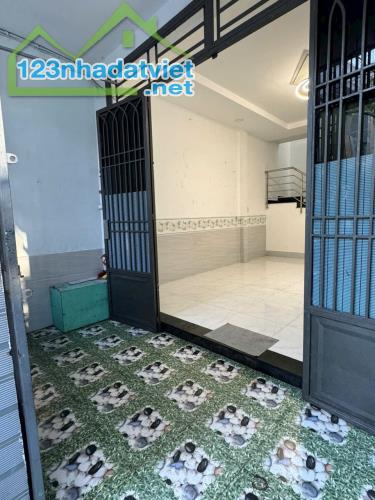 Bán nhà hẻm 3m đường Phạm Văn Chiêu, P.8, 4,5 x 13, 2 tầng, 3PN giá 4.5 tỷ tl - 2