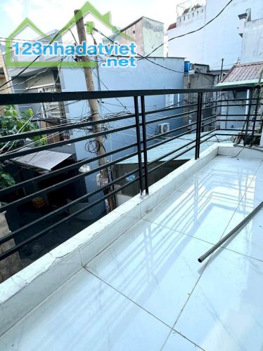 Bán nhà hẻm 3m đường Phạm Văn Chiêu, P.8, 4,5 x 13, 2 tầng, 3PN giá 4.5 tỷ tl - 4