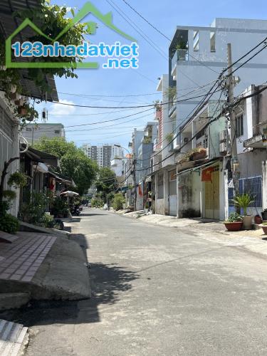 Bán nhà giá tốt Thoại Ngọc Hầu, Phường Phú Thạnh, Tân Phú – gần Lũy Bán Bích, 1 trệt 1 lầu