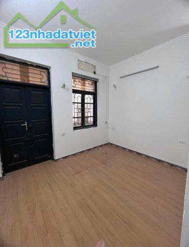 BÁN NHÀ KHƯƠNG TRUNG - 50m ra ô tô 2 mặt ngõ trước sau  giá 7,5 tỷ - 1