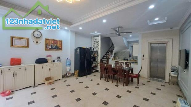Bán nhà Nguyễn Văn Cừ,Long Biên 6 tầng,52m,mt5.4m oto tránh nhỉnh 15 tỷ - 3