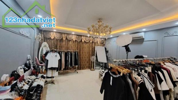 Bán nhà Nguyễn Văn Cừ,Long Biên 6 tầng,52m,mt5.4m oto tránh nhỉnh 15 tỷ
