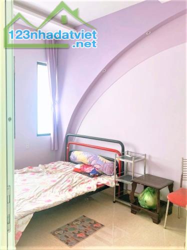 HIẾM !!! 7 TỶ X TL - NHÀ MỚI QUẬN 3 - HẺM THÔNG LÊ VĂN SỸ - DT 4.8*10M - 3 LẦU 4PN TẶNG NT - 3