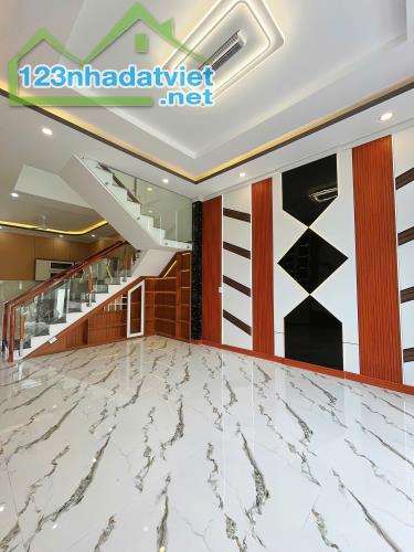 Nhà mới đường ô tô, gần trường học ngay chợ Trung Thành, SHR 3PN 2WC. - 3