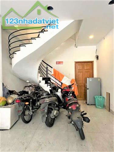 6 TỶ TL - PHAN XÍCH LONG PHÚ NHUẬN - HẺM THÔNG THOÁNG - NHÀ 4 TẦNG 6PN THU NHẬP CAO