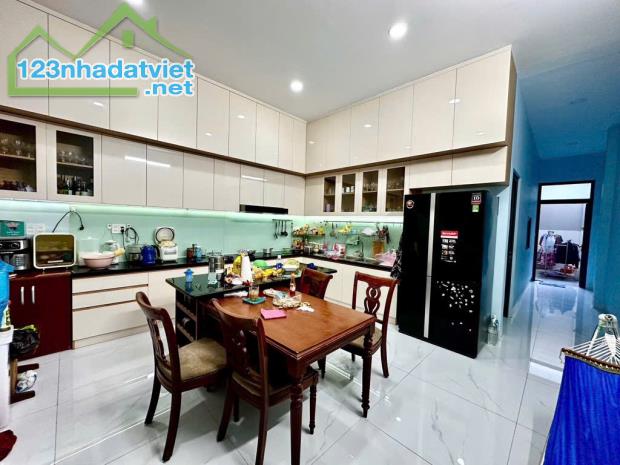 GẤP BÁN NHÀ 3 TẦNG (5x25) - CHỦ XÂY Ở - MẶT TIỀN HIỆP THÀNH 35, Q12 - 1