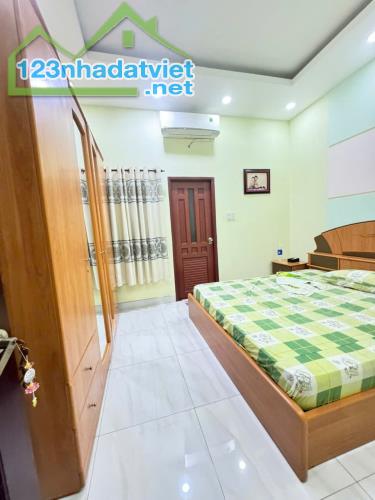 Siêu Phẩm nhà Hồ Văn Long  hẻm 6m thông 1 trục đường số 7-57m2,4Tầng Nhỉnh 5tỷ - 3