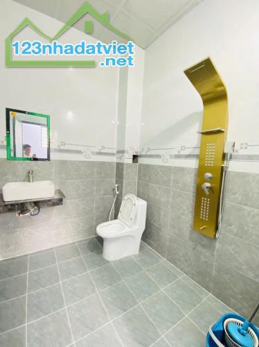 Nhà cấp 4, 3PN, 120m2, Xã Tân Phú Trung, Củ Chi, Giá 1 tỷ 050. - 5