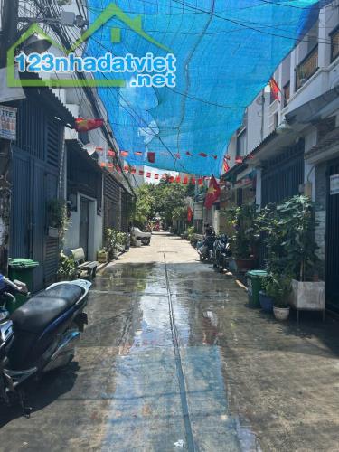 Siêu Phẩm nhà ngay chợ Bình Thành hẻm 6m tương lai thông 56m2,4Tầng Nhỉnh 5tỷ