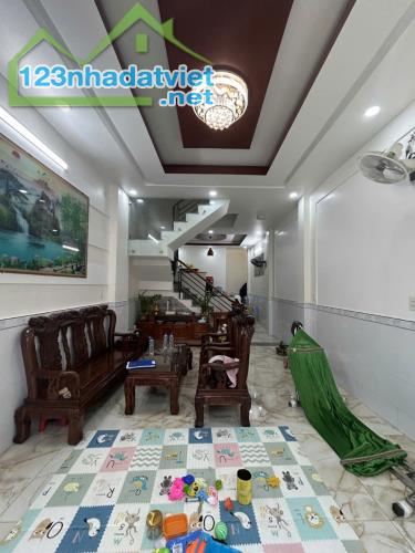 Siêu Phẩm nhà ngay chợ Bình Thành hẻm 6m tương lai thông 56m2,4Tầng Nhỉnh 5tỷ - 1