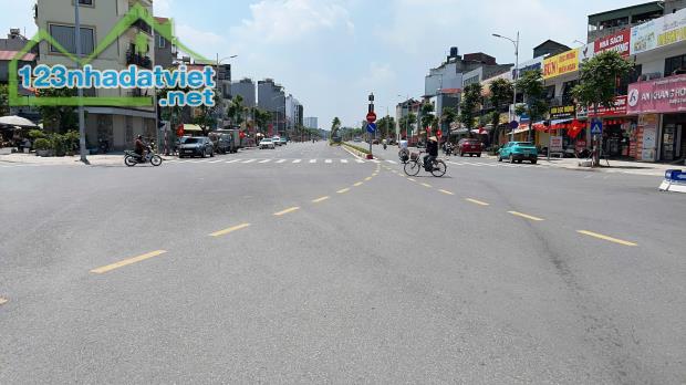 GIÁ ĐẦU TƯ, BÁN ĐẤT TẶNG NHÀ CẤP 4 NGỌC THỤY 55M, MT 6.2M, NỞ HẬU, LÔ GÓC, Ô TÔ THÔNG, KD.