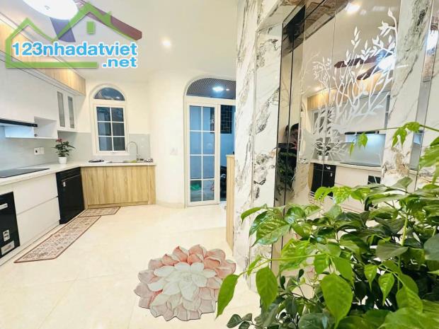 BA ĐÌNH - NHÀ 7 TẦNG CÓ THANG MÁY - GẦN LĂNG BÁC, NGÕ THÔNG, SÁT PHỐ