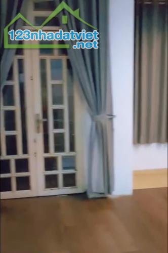 Nhà cho thuê chính chủ đối diện chợ Hoà Hưng. - 4