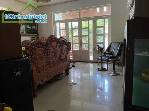 Bán BIỆT THỰ ĐẲNG CẤP GIỚI THƯỢNG LƯU,Trung tâm Dĩ An(TPHCM) - 3