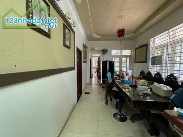 Bán BIỆT THỰ ĐẲNG CẤP GIỚI THƯỢNG LƯU,Trung tâm Dĩ An(TPHCM) - 1