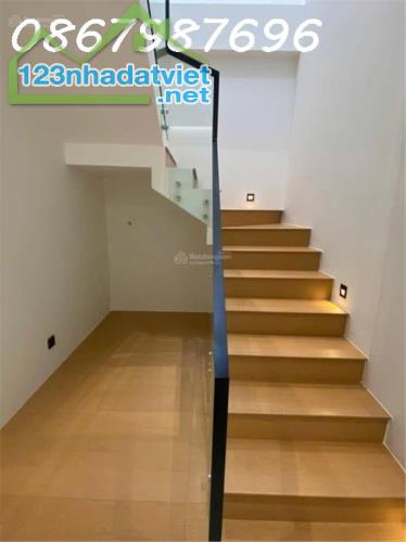🏢 CHO THUÊ NGUYÊN TÒA NHÀ 3 TẦNG MỚI XÂY – KHU PHỐ HÀN, TRUNG TÂM TP. NHA TRANG - 4