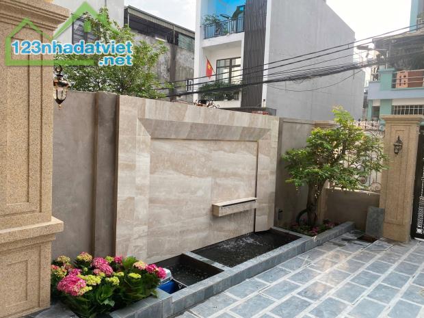 Bán Nhà 4 Tầng Ngõ 20 Cao Xanh Siêu Đẹp. DT:120m2 Tân Cổ Điển !!! - 4