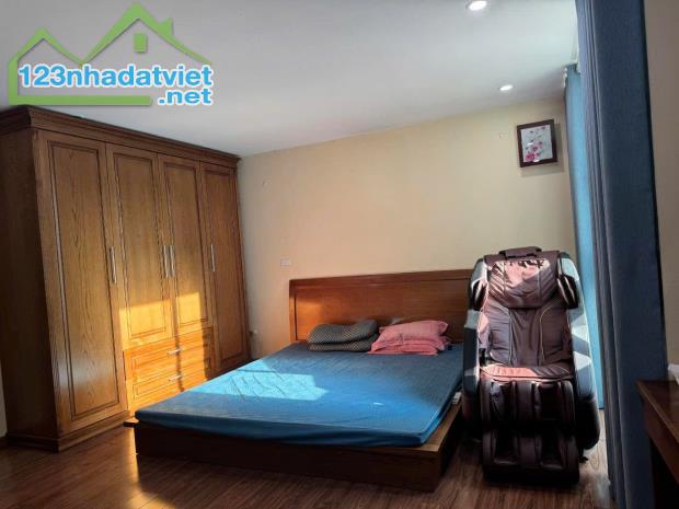 Cần bán gấp siêu phẩm Xuân Đỉnh 48m2, 5T, mt 6m, full nội thất, gara ô tô - 1