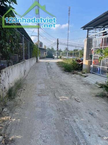 Cần bán đất đường Mười Thứ Bình Tiền 2 Đức Hoà Hạ 1.15 tỷ/nền, sổ hồng, dân đông