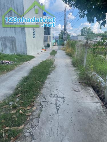 Cần bán đất đường Mười Thứ Bình Tiền 2 Đức Hoà Hạ 1.15 tỷ/nền, sổ hồng, dân đông - 3