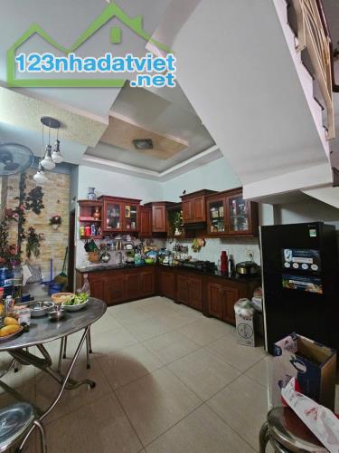 BÁN NHÀ HƯƠNG LỘ 2 BÌNH TÂN - HẺM XE TẢI THÔNG - 4 TẦNG MỚI ĐẸP - 64M2 CHỈ HƠN 6 TỶ - 3